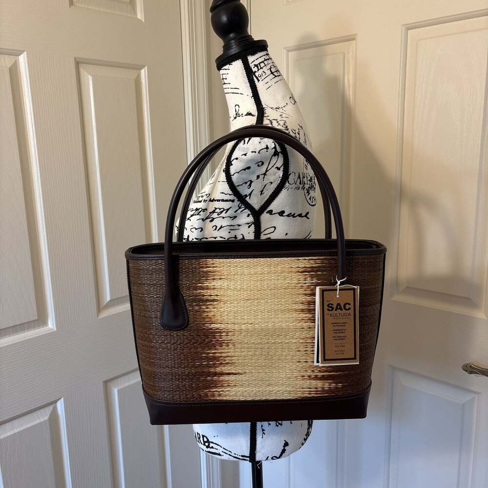 Le Sac Ombre Woven Handbag